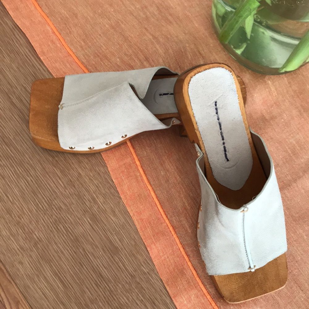 Vicenza by at Free People  Zola Studded Clog size 8 - Picture 10 of 16